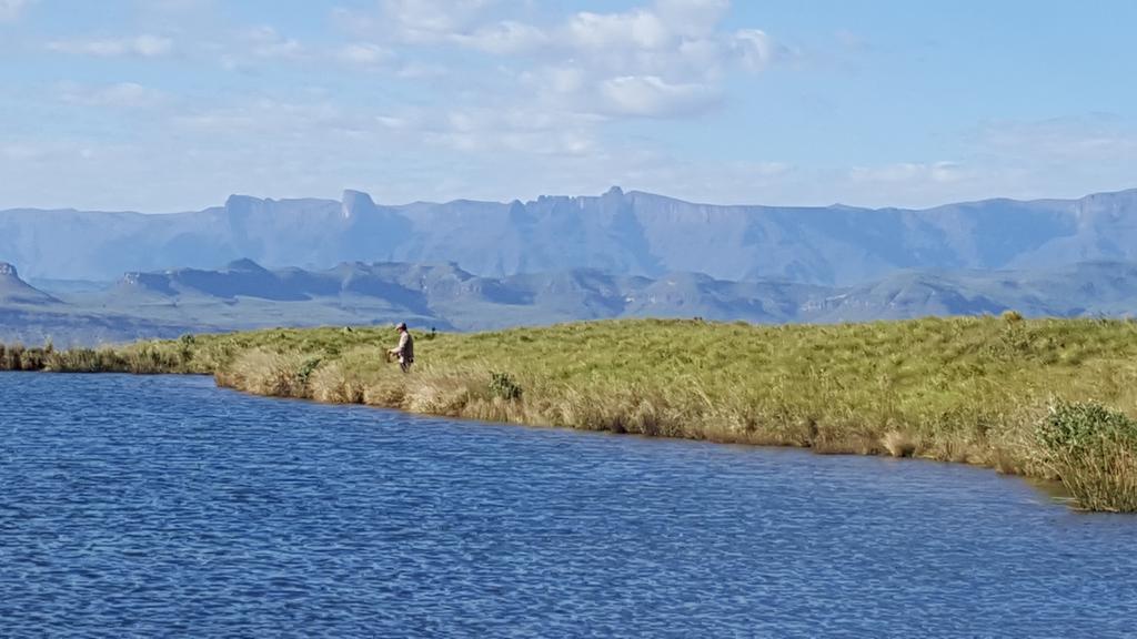 Greenfire Drakensberg Lodge Bonjaneni Buitenkant foto
